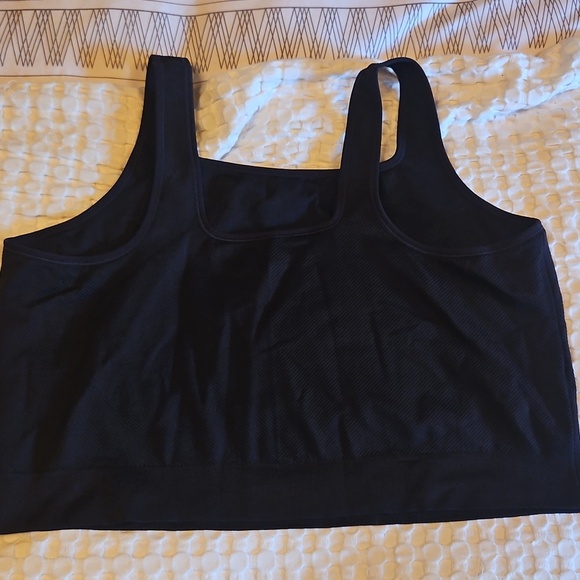 All in Motion Black Tank Top - Picture 3 of 3